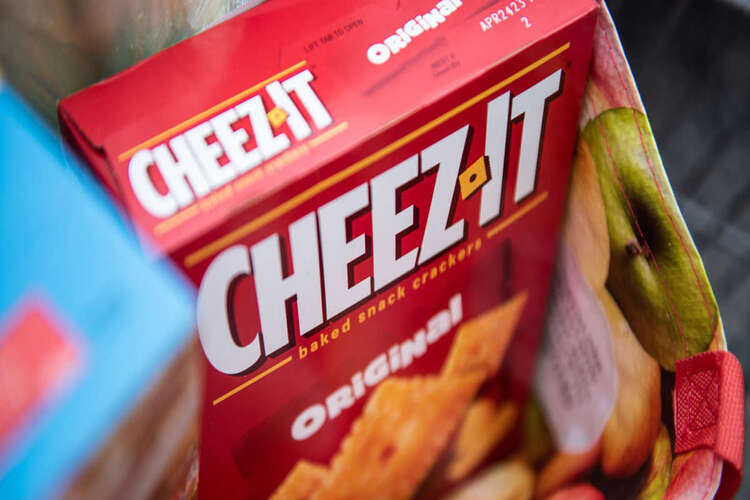 หน่วยอาหารว่างของ Kellogg ซึ่งรวมถึง Cheez-It และ Pringles ได้รับชื่อใหม่: เคลลาโนวา